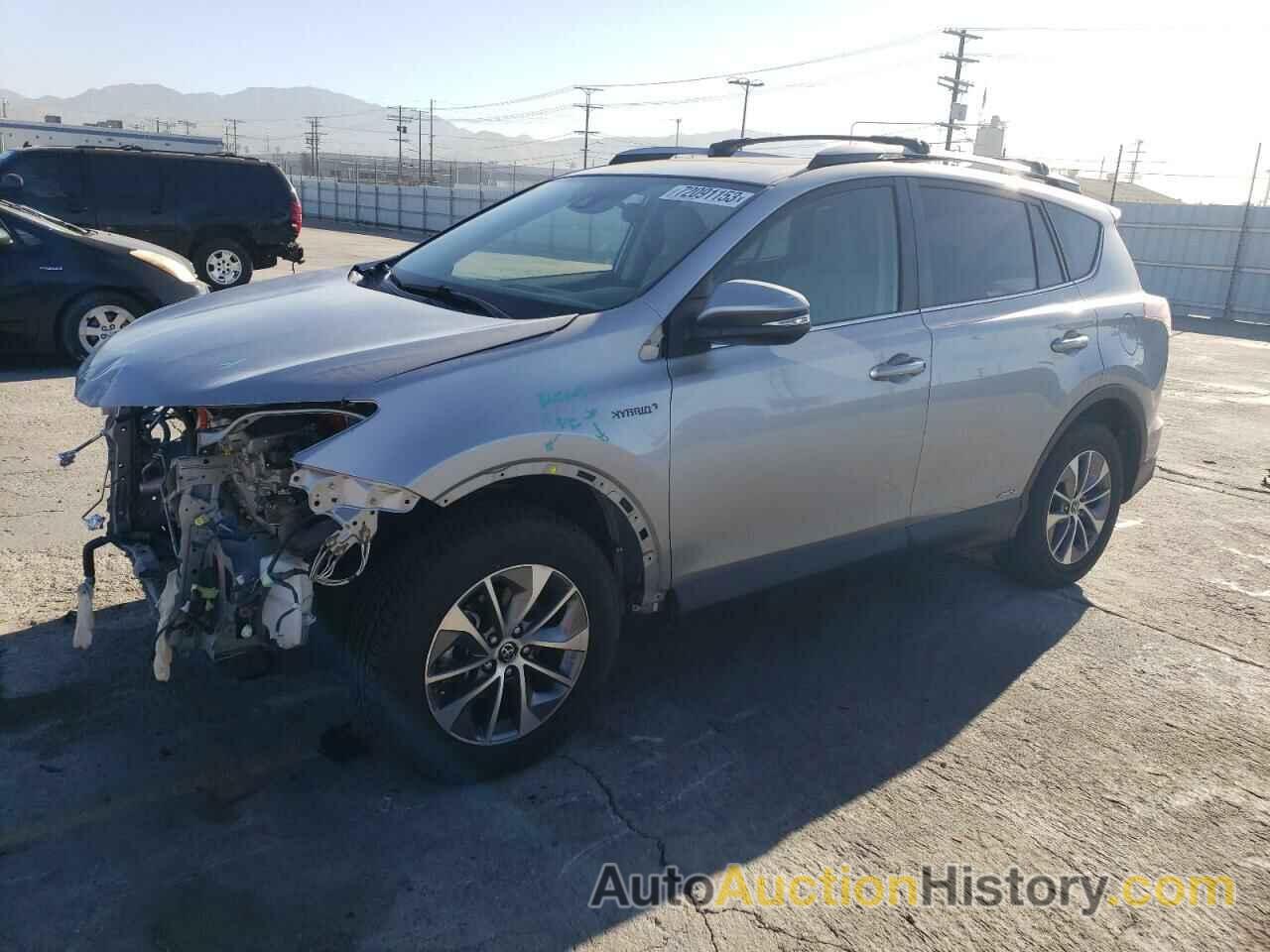 2017 TOYOTA RAV4 LE, JTMRJREV6HD080857