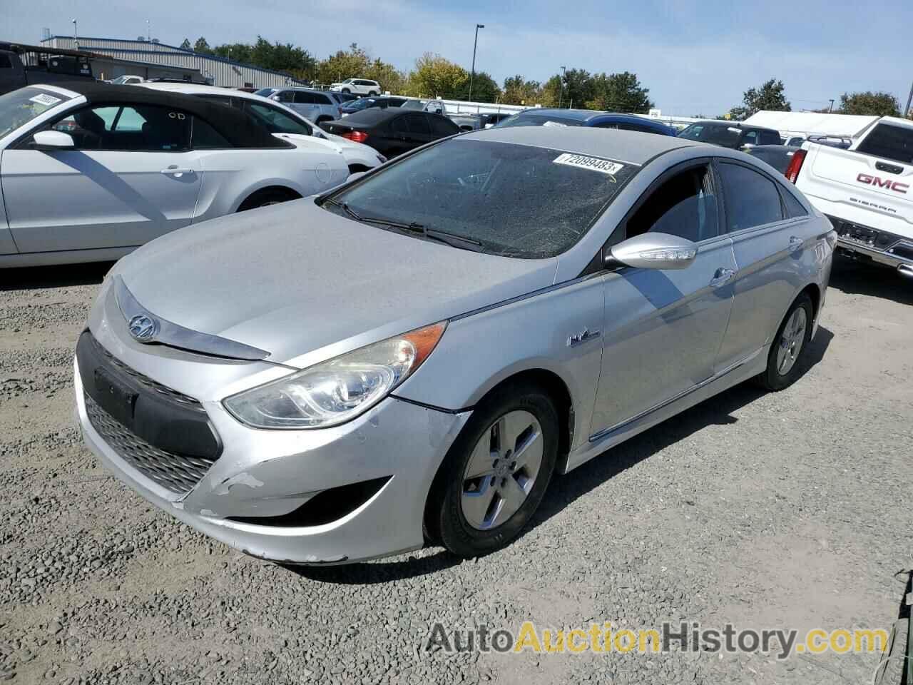 HYUNDAI SONATA HYBRID, KMHEC4A40CA045374