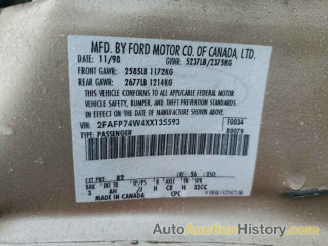 FORD CROWN VIC LX, 2FAFP74W4XX135593