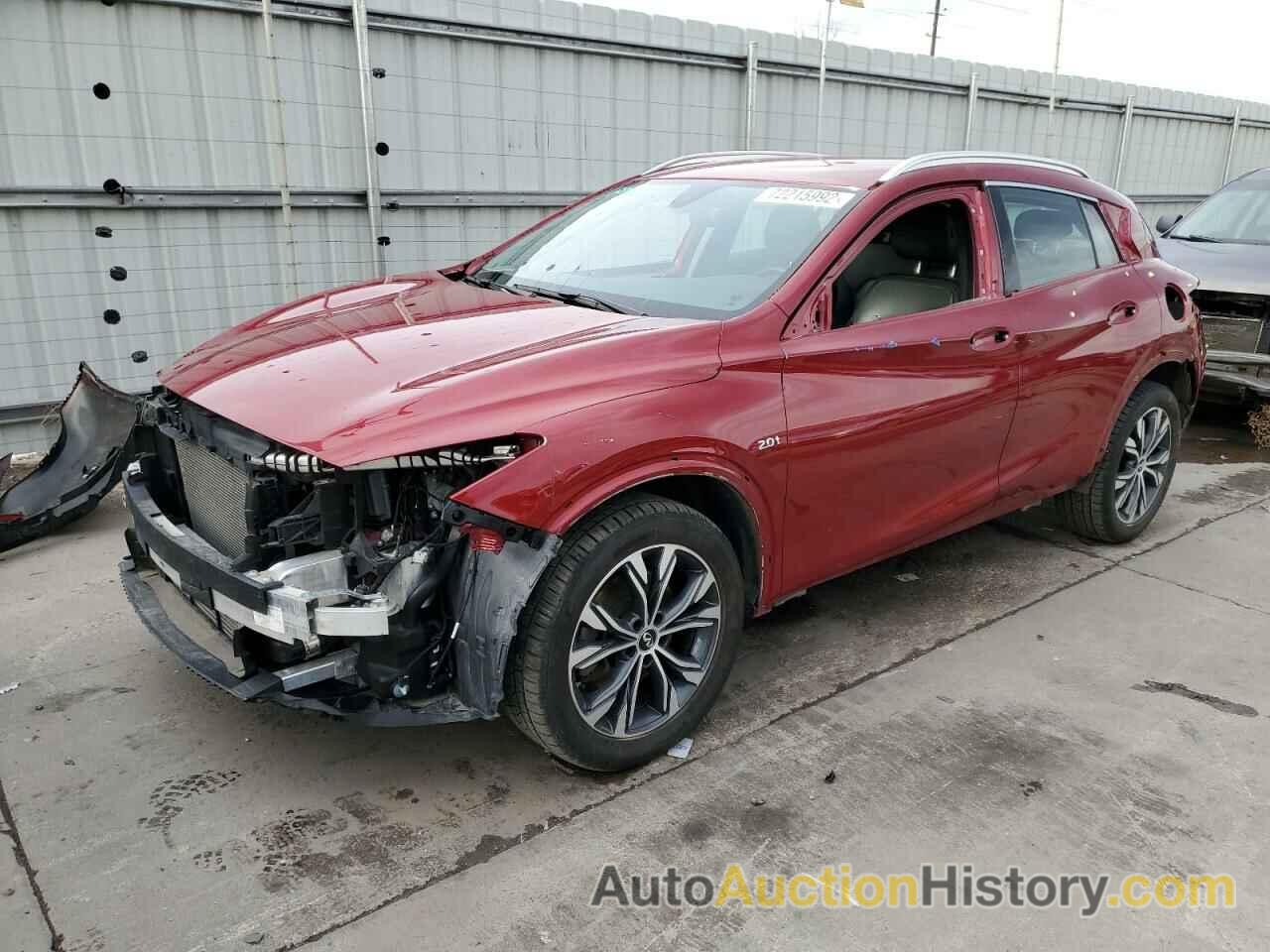 2017 INFINITI QX30 BASE, SJKCH5CR2HA021576