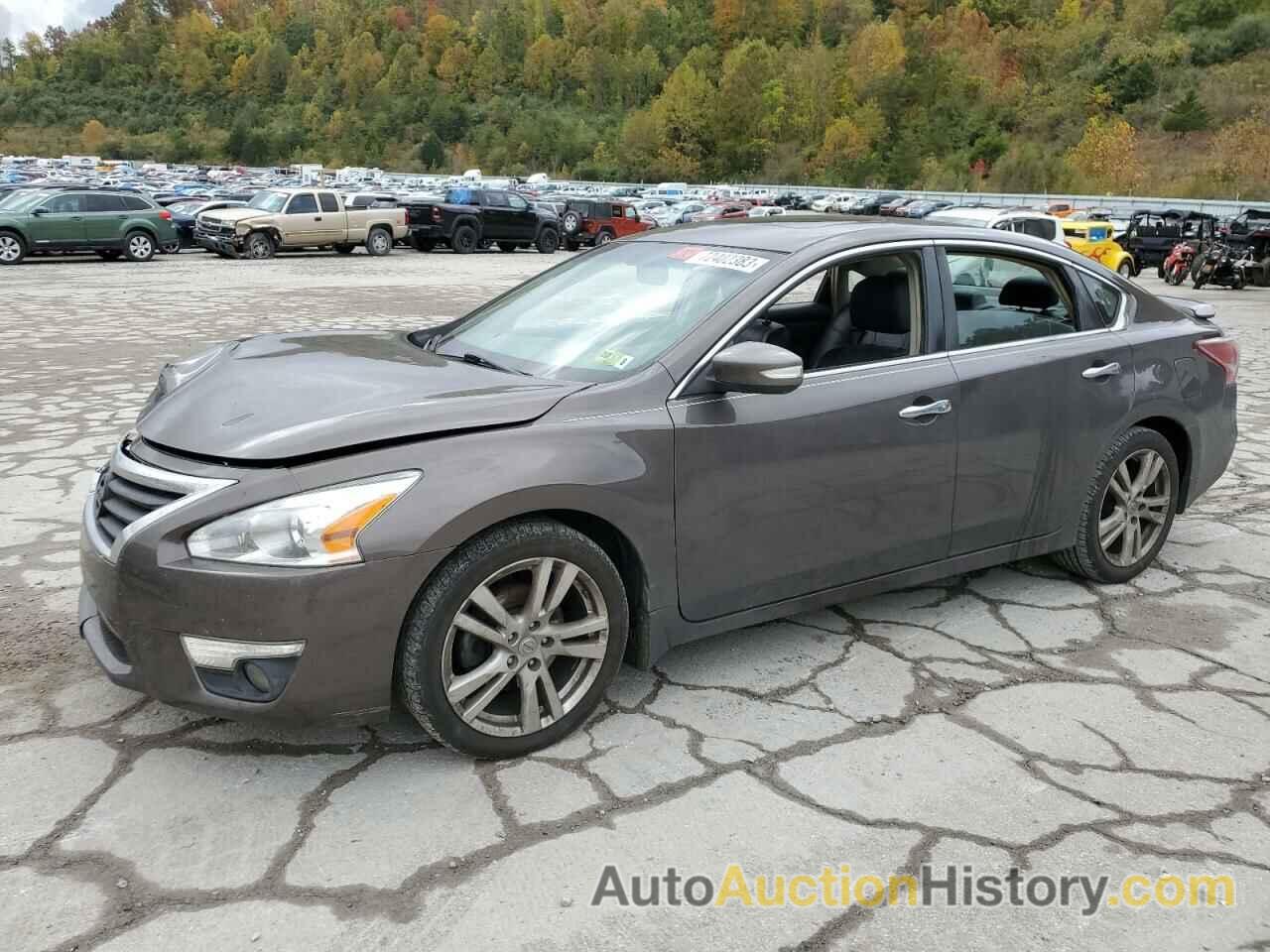 NISSAN ALTIMA 3.5S, 1N4BL3AP1DN471201