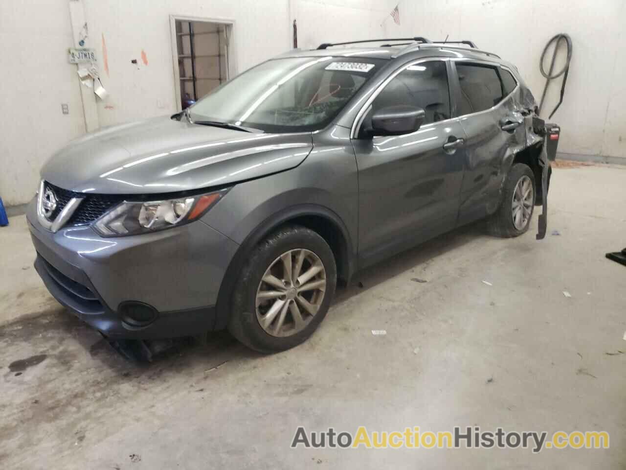 2017 NISSAN ROGUE S, JN1BJ1CR7HW121366