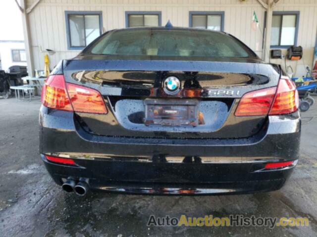 BMW 5 SERIES I, WBA5A5C51FD517300