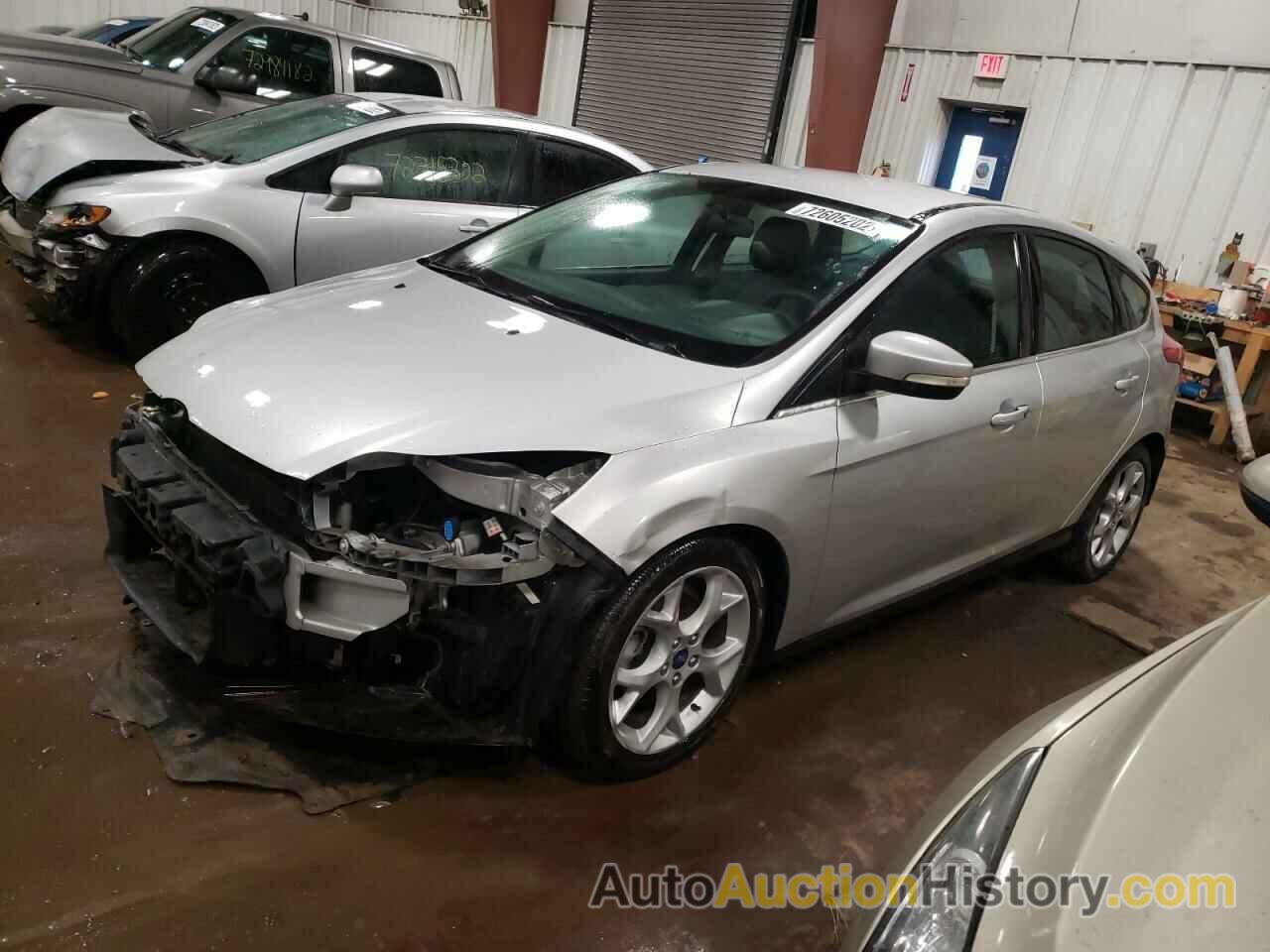 2014 FORD FOCUS TITANIUM, 1FADP3N22EL205131