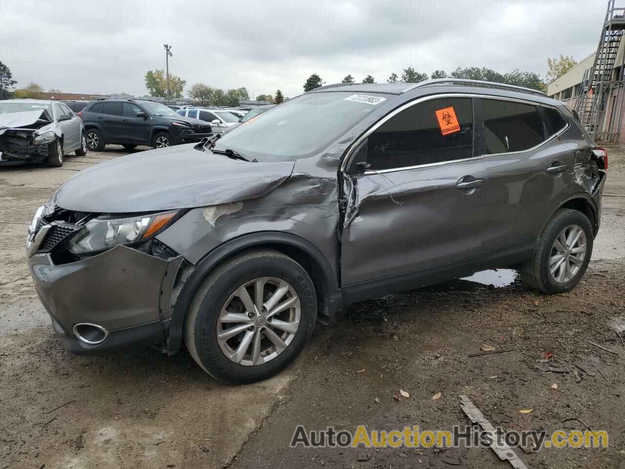 NISSAN ROGUE S, JN1BJ1CR7HW120461