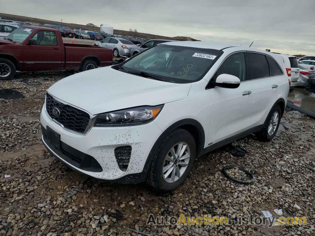 2020 KIA SORENTO S, 5XYPGDA58LG617513