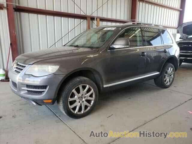 VOLKSWAGEN TOUAREG V8, WVGCB77L18D001030