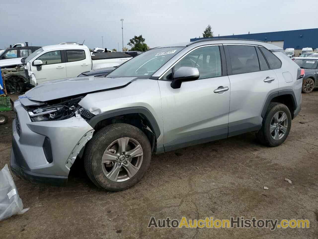 2022 TOYOTA RAV4 XLE, 2T3W1RFVXNW201616