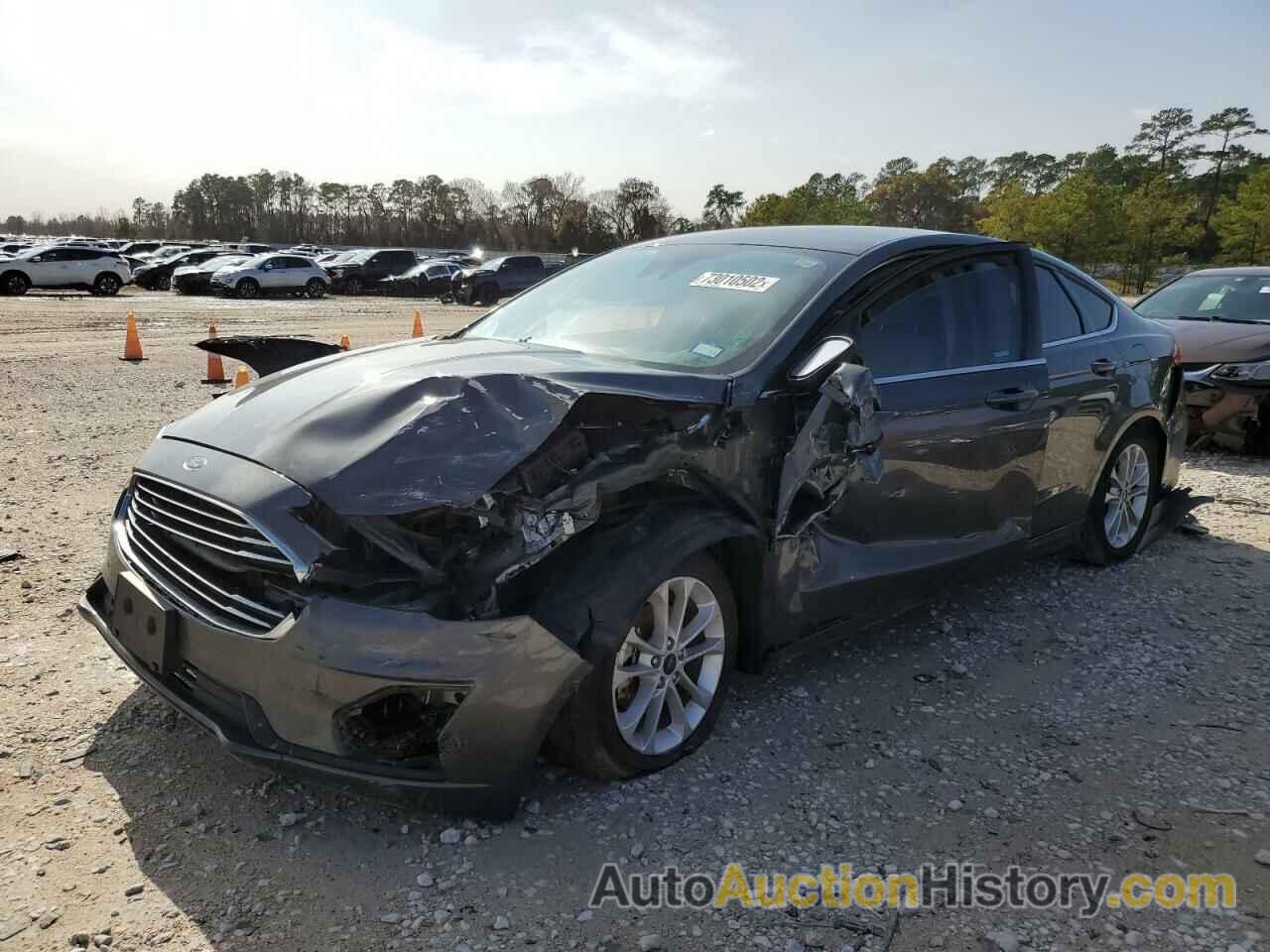 2019 FORD FUSION SE, 3FA6P0HD5KR250016