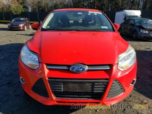 FORD FOCUS SE, 1FAHP3F22CL113806