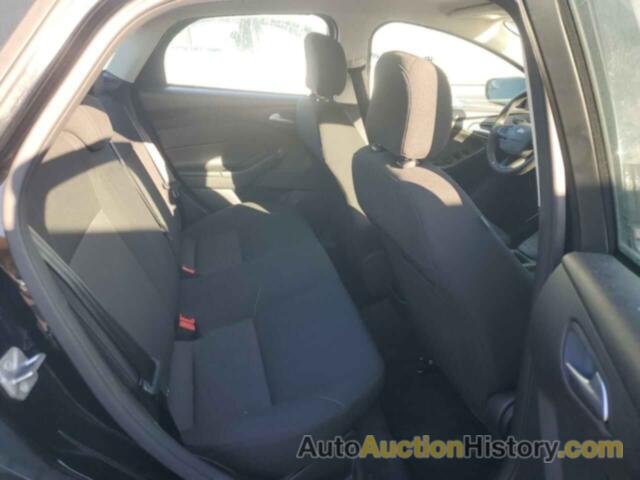 FORD FOCUS SE, 1FADP3F27HL325767