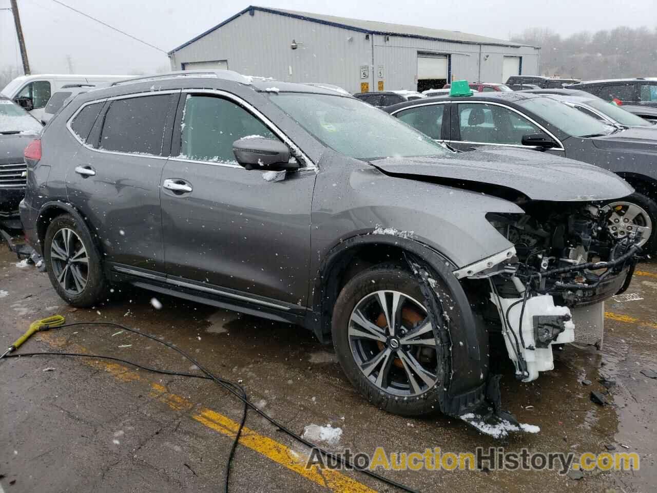 NISSAN ROGUE SV, 5N1AT2MV8HC832138