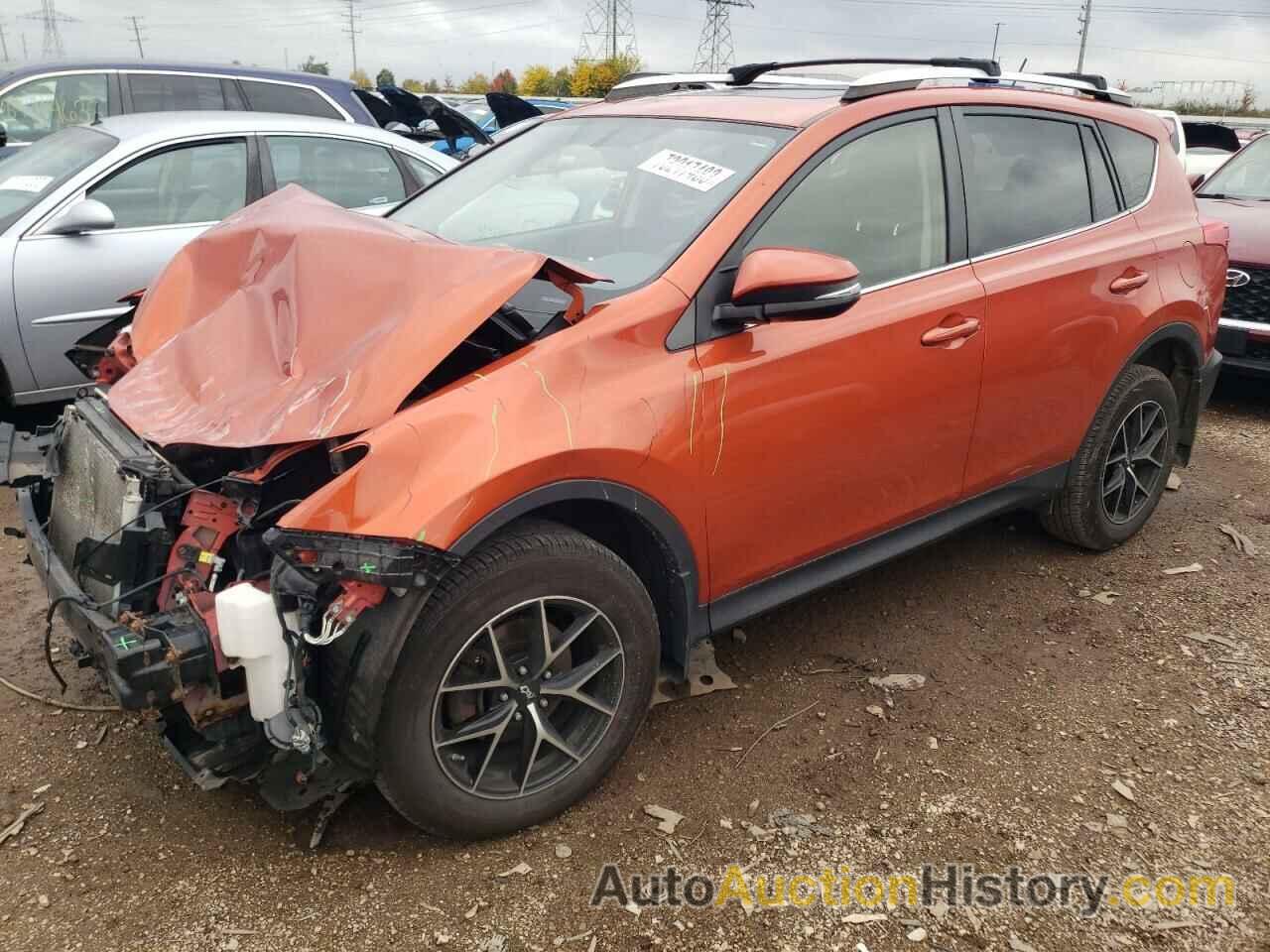 2015 TOYOTA RAV4 XLE, JTMRFREV6FD162019