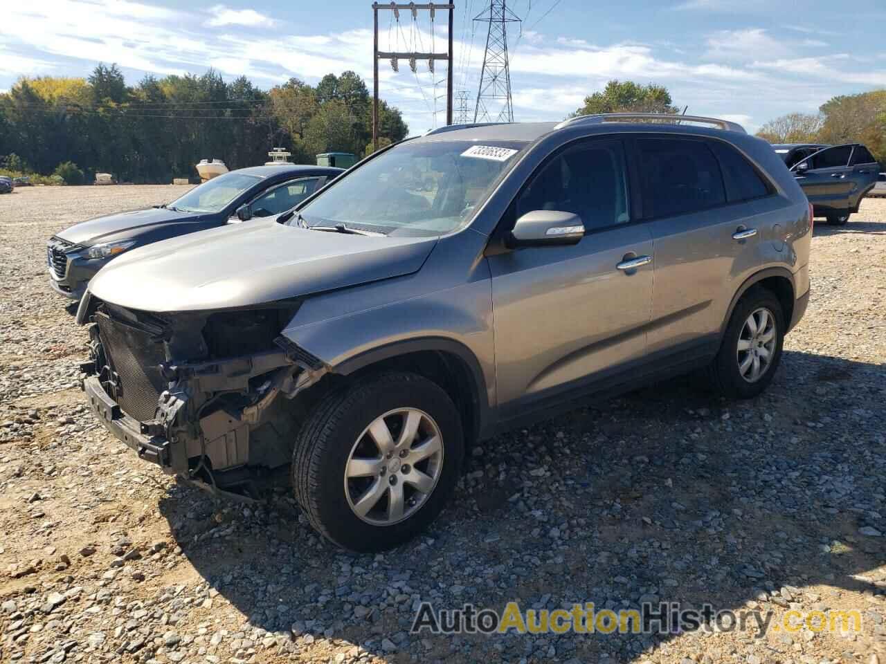 2011 KIA SORENTO BASE, 5XYKT3A18BG133529