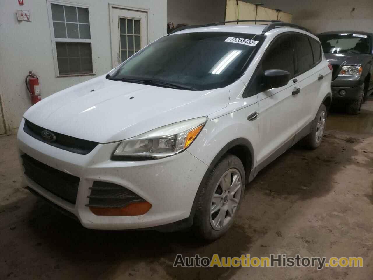 2013 FORD ESCAPE S, 1FMCU0F79DUB43948