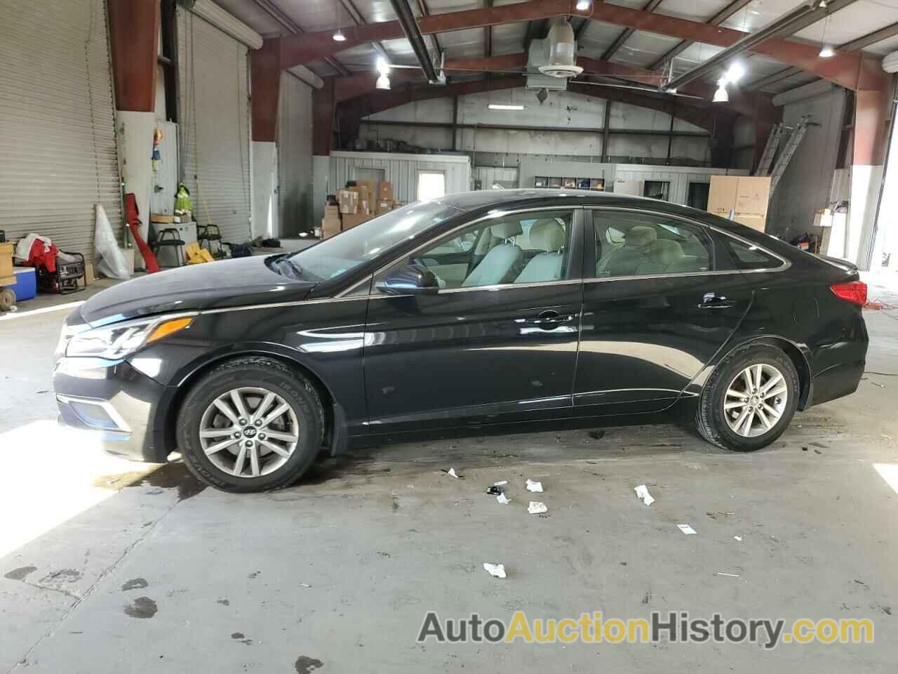 HYUNDAI SONATA SE, 5NPE24AF4HH455488