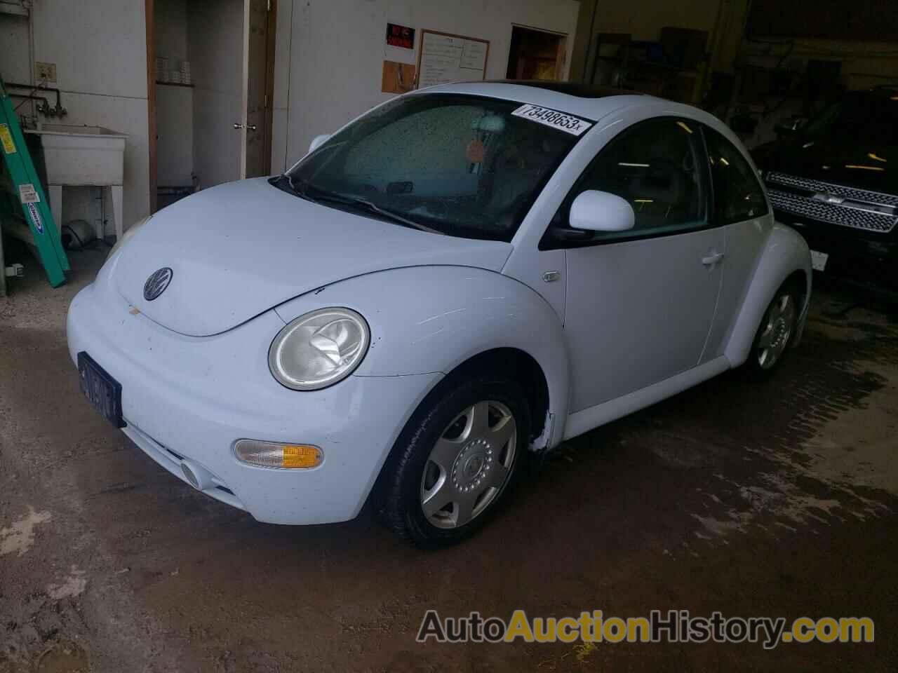 2000 VOLKSWAGEN BEETLE GLS, 3VWCA21C8YM483094