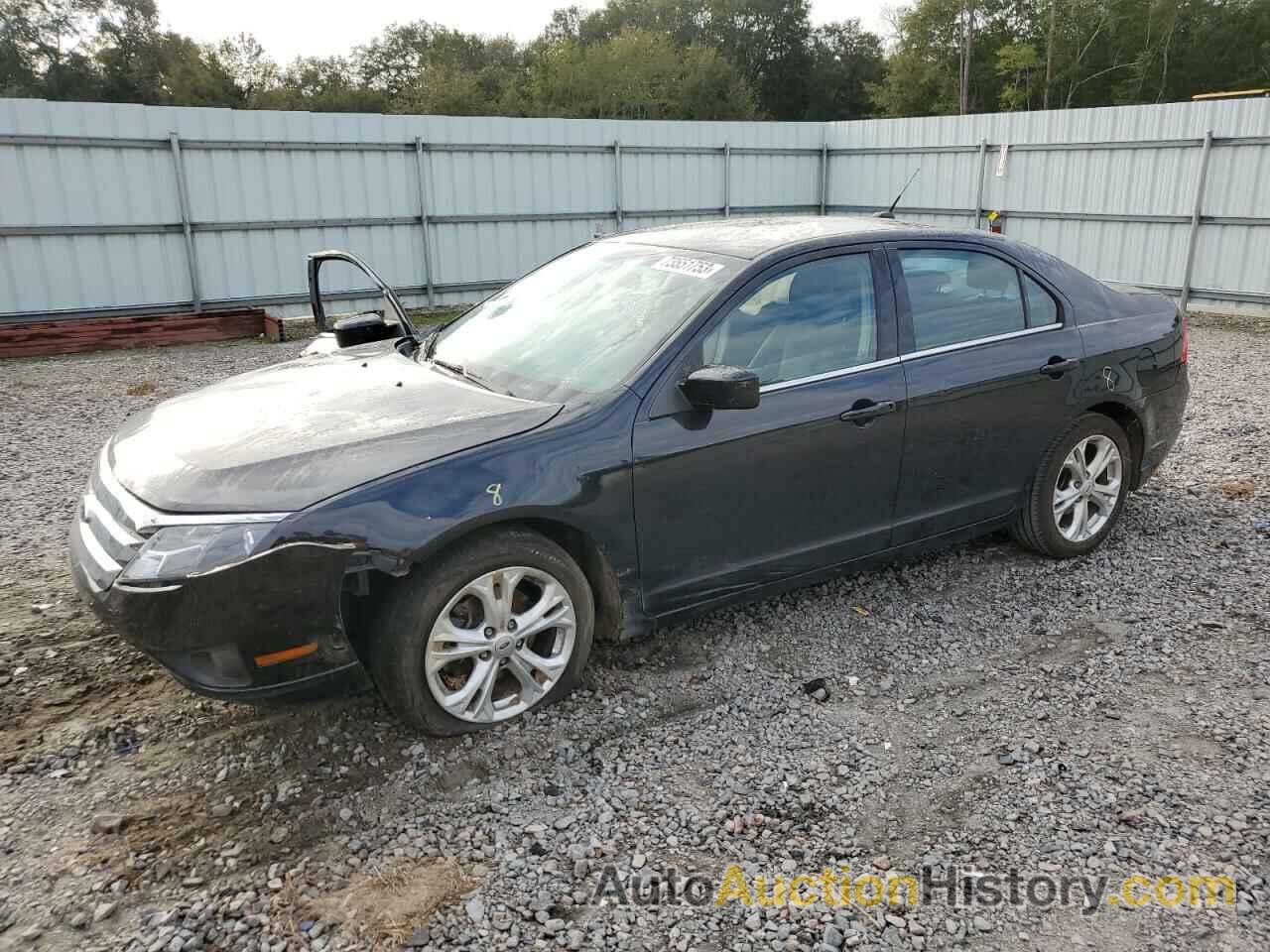 FORD FUSION SE, 3FAHP0HG2CR401611