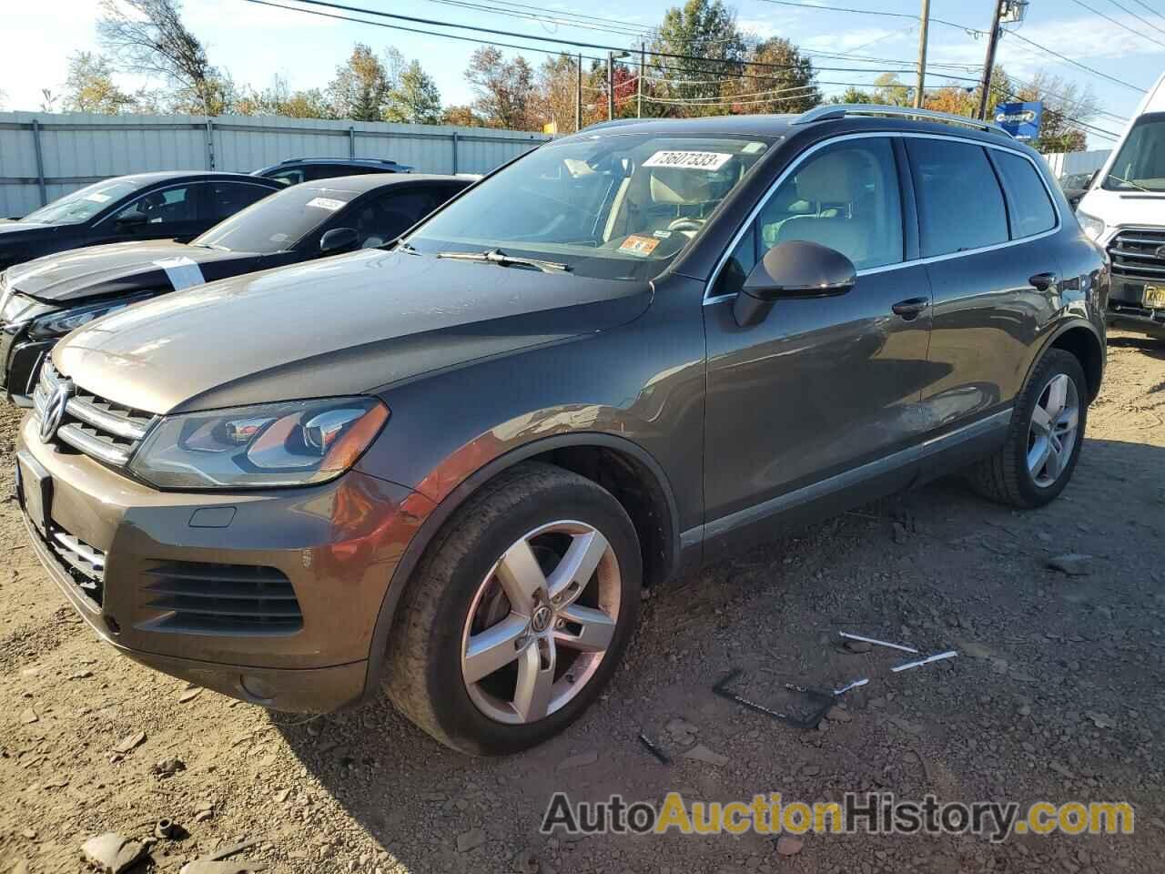 2014 VOLKSWAGEN TOUAREG V6, WVGEF9BP4ED012165