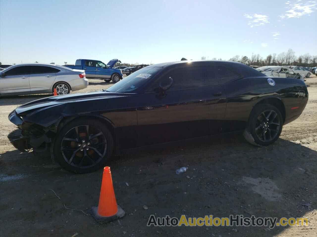 2017 DODGE CHALLENGER SXT, 2C3CDZAG9HH568826