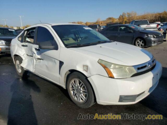 FORD FOCUS SE, 1FAHP35N28W205063