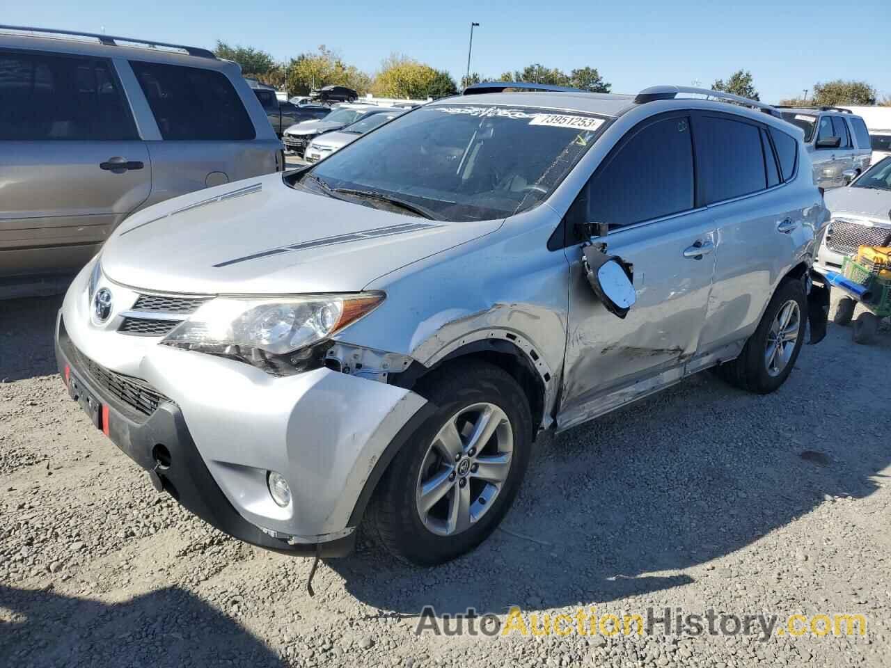 2015 TOYOTA RAV4 XLE, JTMRFREV6FJ020674