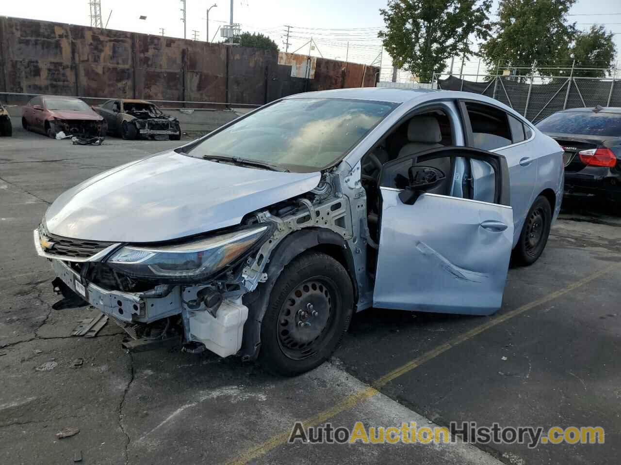 CHEVROLET CRUZE LT, 1G1BE5SM9H7170358