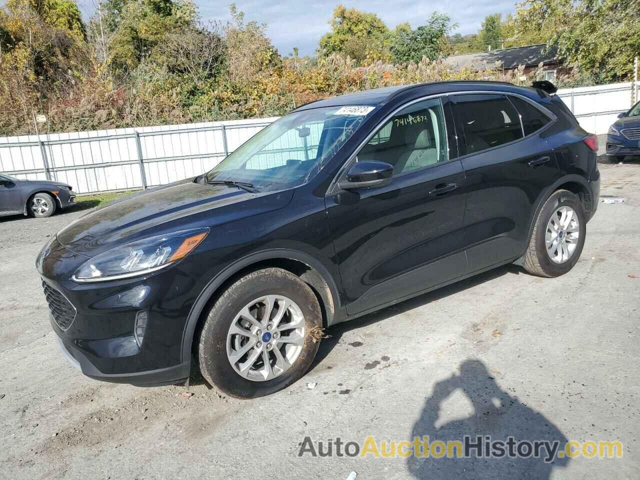 2021 FORD ESCAPE SE, 1FMCU0G62MUA28422