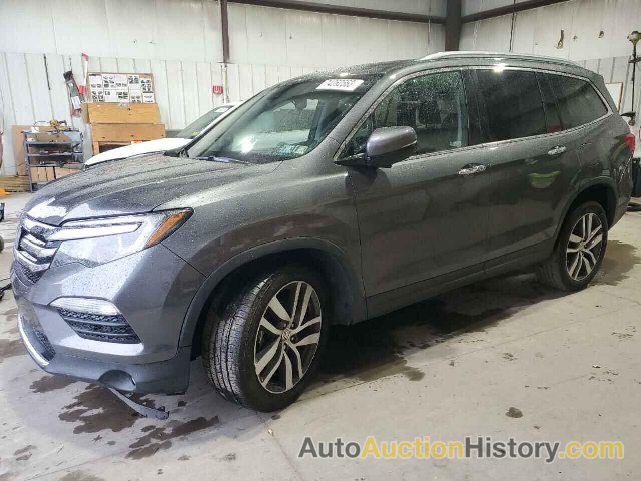 2017 HONDA PILOT TOURING, 5FNYF6H90HB095020