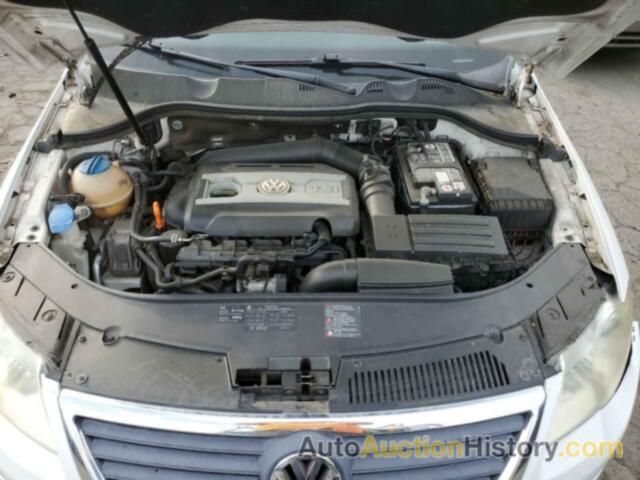 VOLKSWAGEN PASSAT TURBO, WVWJK73C09P033498