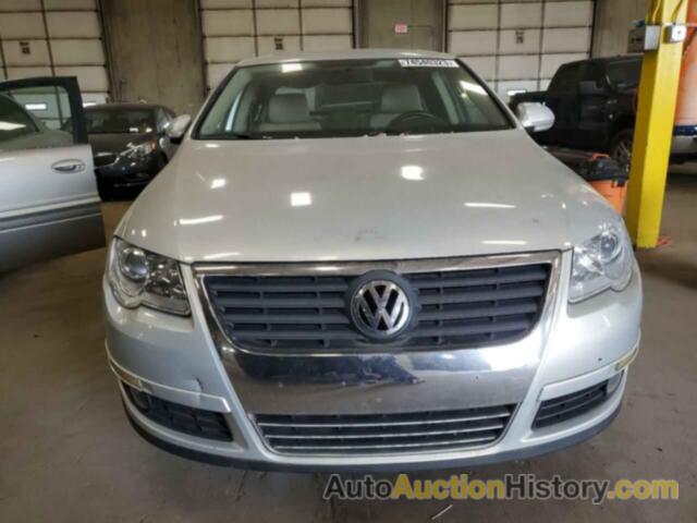 VOLKSWAGEN PASSAT TURBO, WVWJK73C99E036217