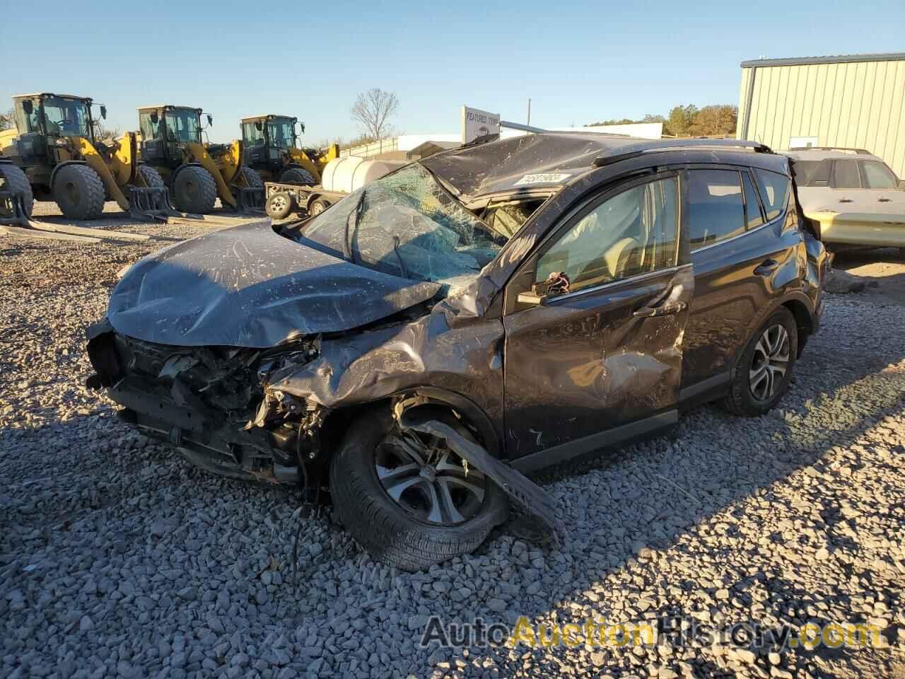 2018 TOYOTA RAV4 LE, JTMZFREV2JJ168524