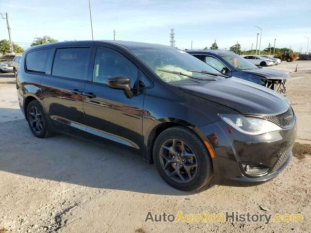 CHRYSLER PACIFICA TOURING PLUS, 2C4RC1FGXJR260731