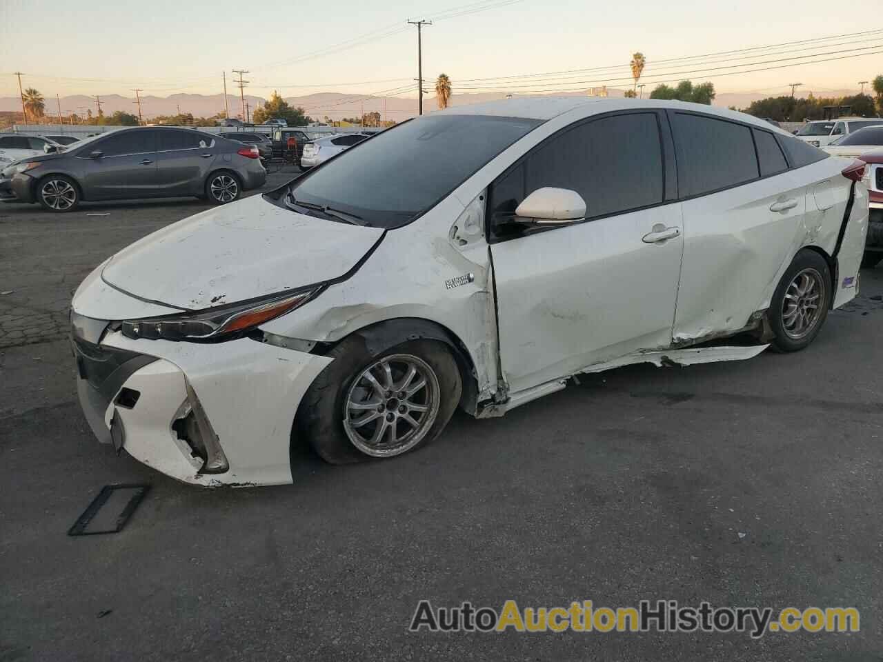 TOYOTA PRIUS, JTDKARFP7K3115727