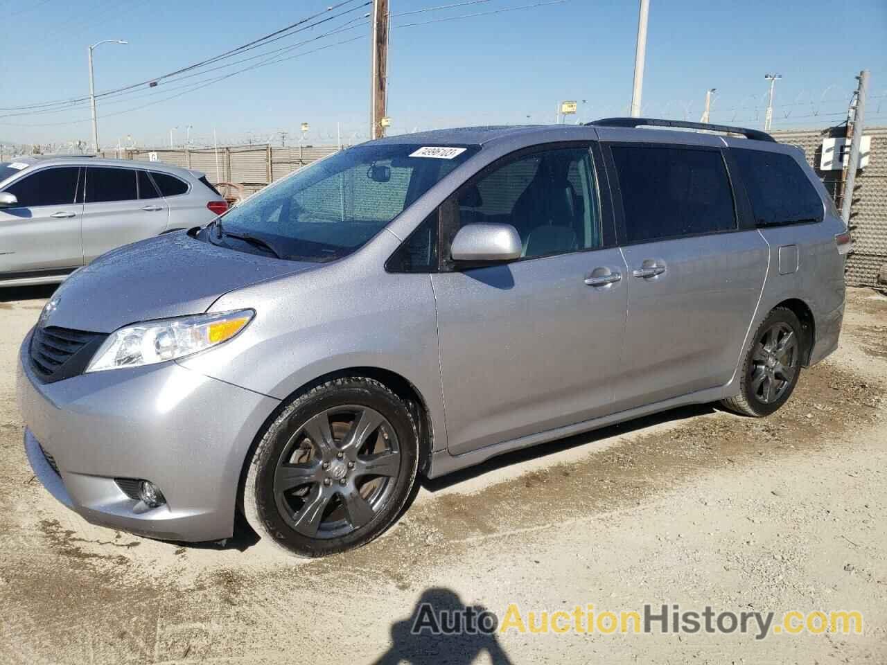 2017 TOYOTA SIENNA SE, 5TDXZ3DC0HS806844