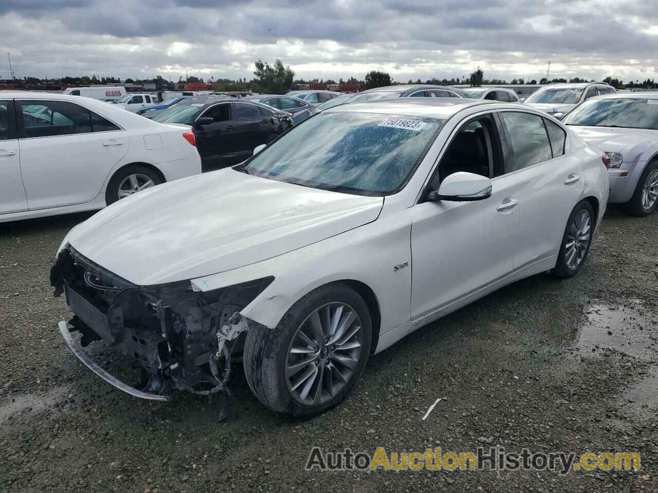 2018 INFINITI Q50 LUXE, JN1EV7AP2JM357978