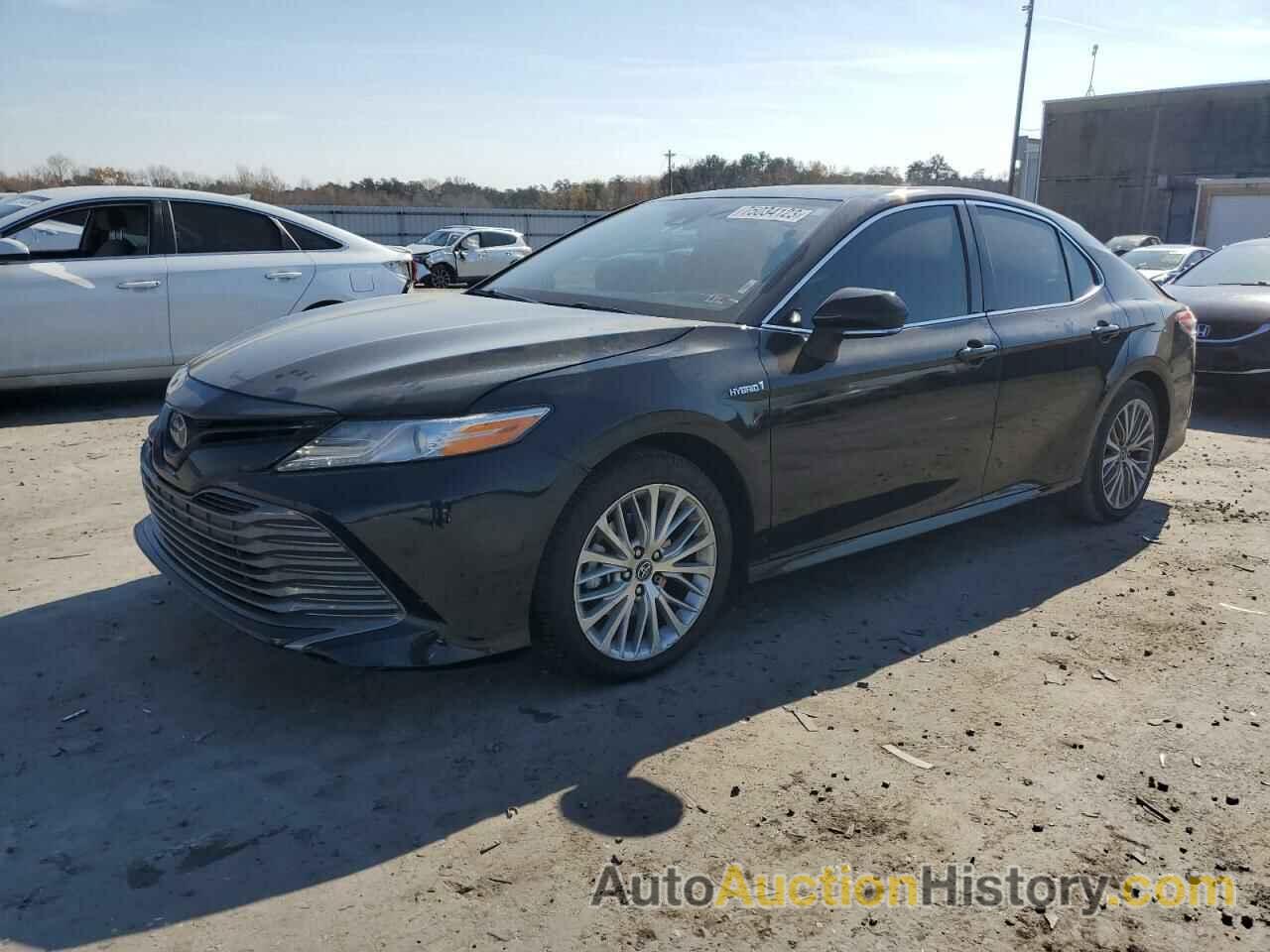 TOYOTA CAMRY XLE, 4T1F31AK7LU528506