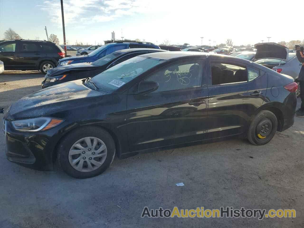 HYUNDAI ELANTRA SE, 5NPD74LF3JH394005