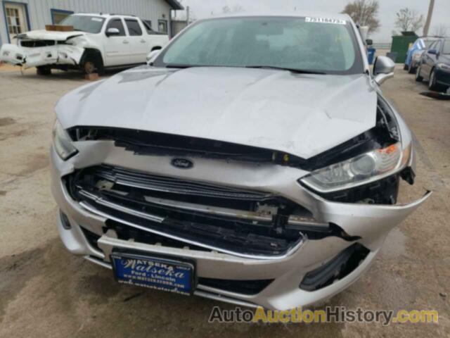 FORD FUSION SE, 3FA6P0H72GR333811