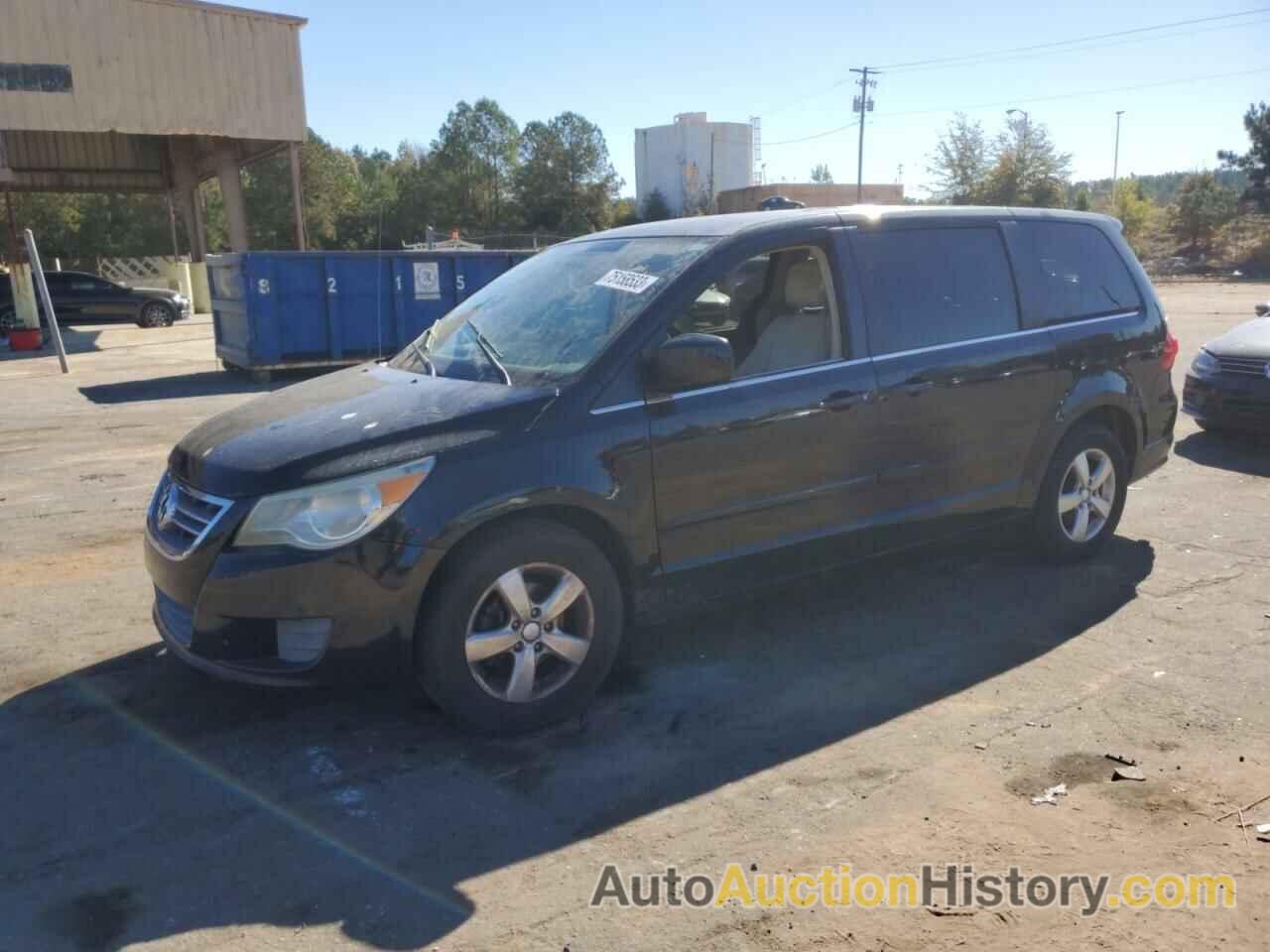 VOLKSWAGEN ROUTAN SE, 2V4RW3D17AR333593