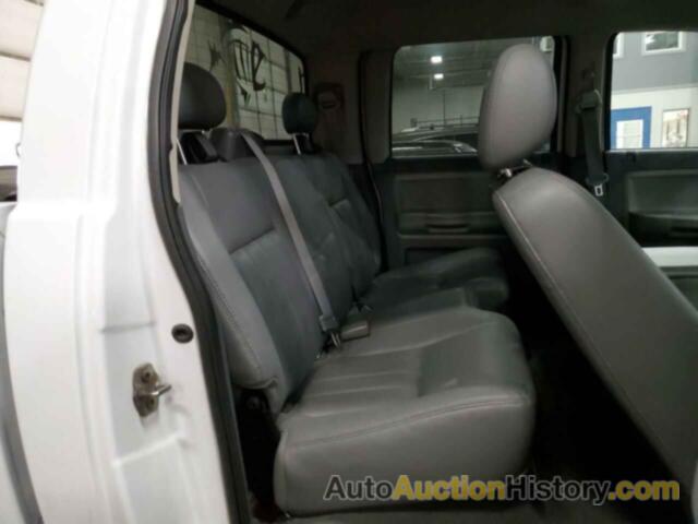 DODGE DAKOTA QUAD LARAMIE, 1D3HW58P27S216177