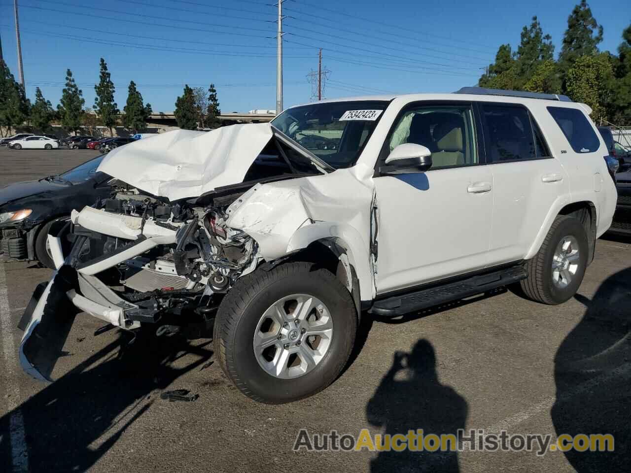 2014 TOYOTA 4RUNNER SR5, JTEBU5JR3E5167904