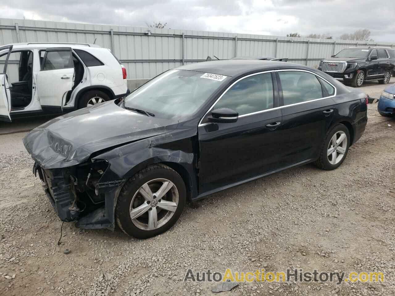 2013 VOLKSWAGEN PASSAT SE, 1VWBP7A32DC109051