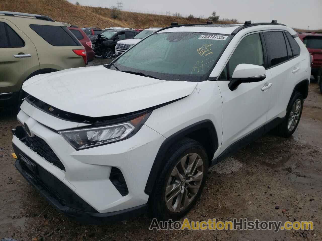 2020 TOYOTA RAV4 XLE PREMIUM, JTMA1RFVXLD057909