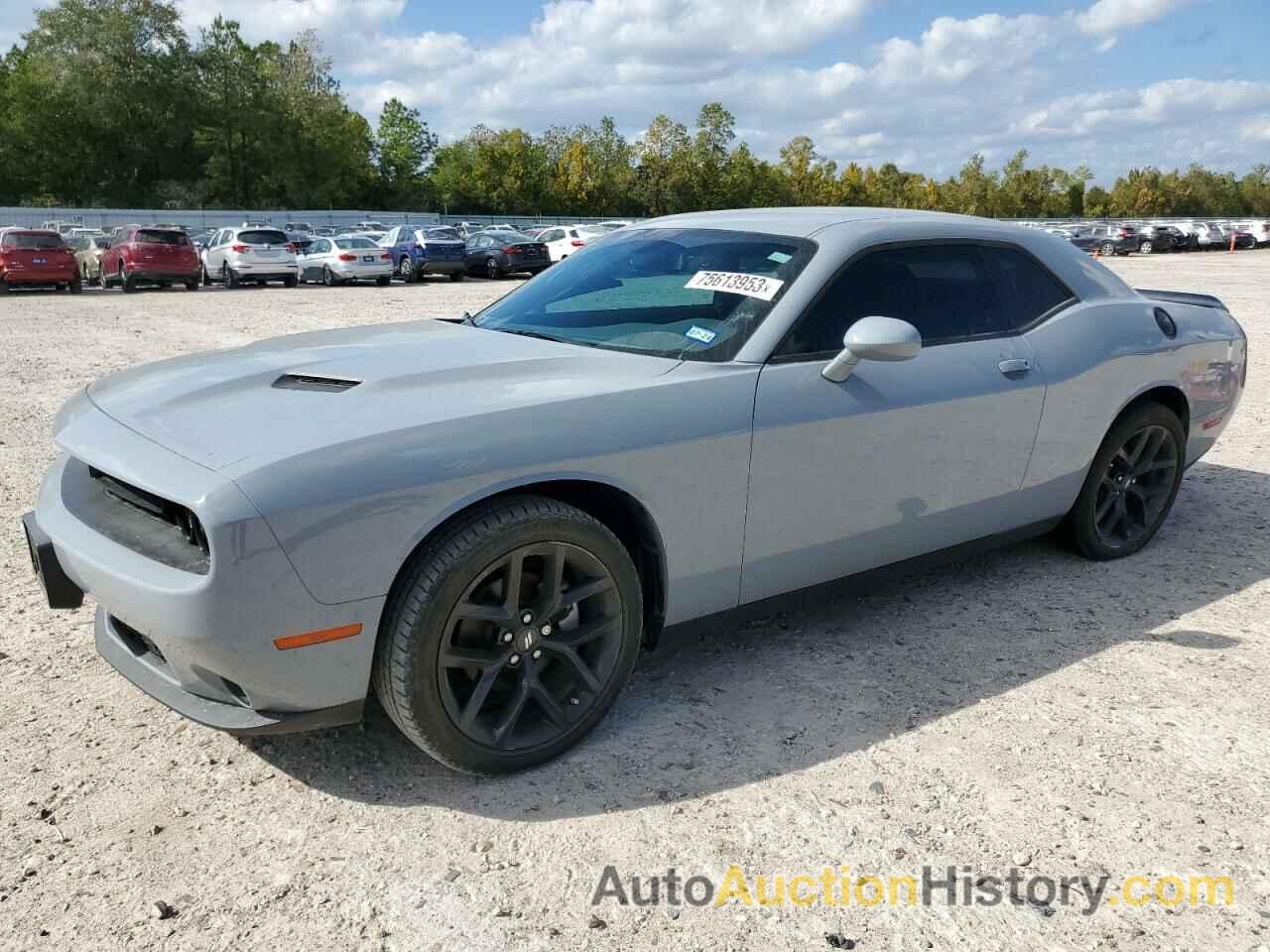 DODGE CHALLENGER SXT, 2C3CDZAG2NH160342