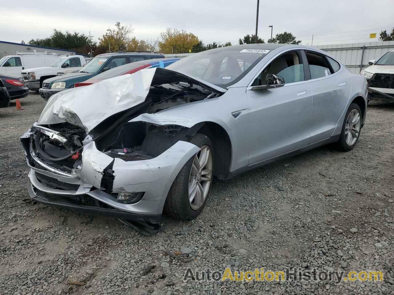 2013 TESLA MODEL S, 5YJSA1DN0DFP27180