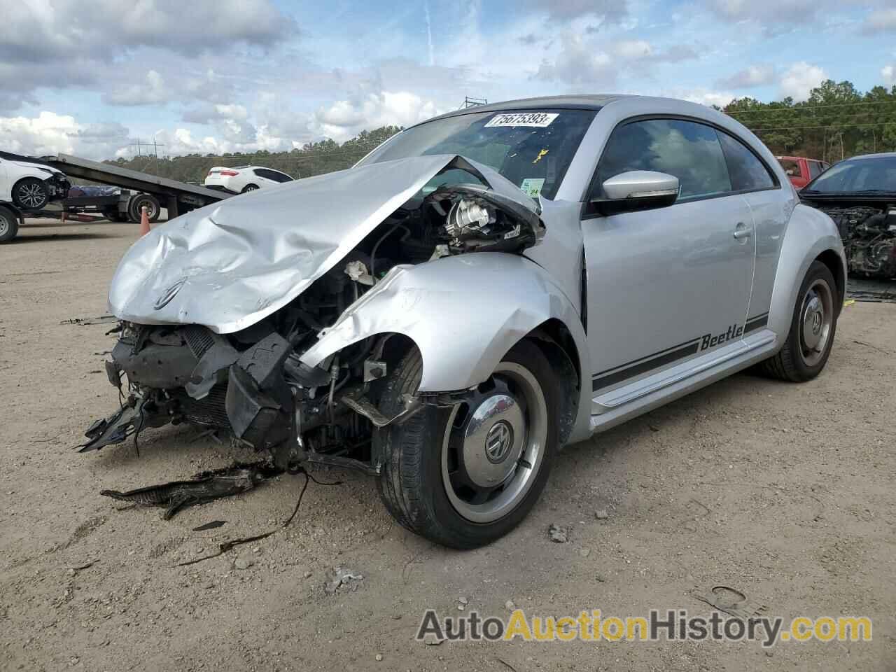 VOLKSWAGEN BEETLE, 3VWJP7ATXDM686288