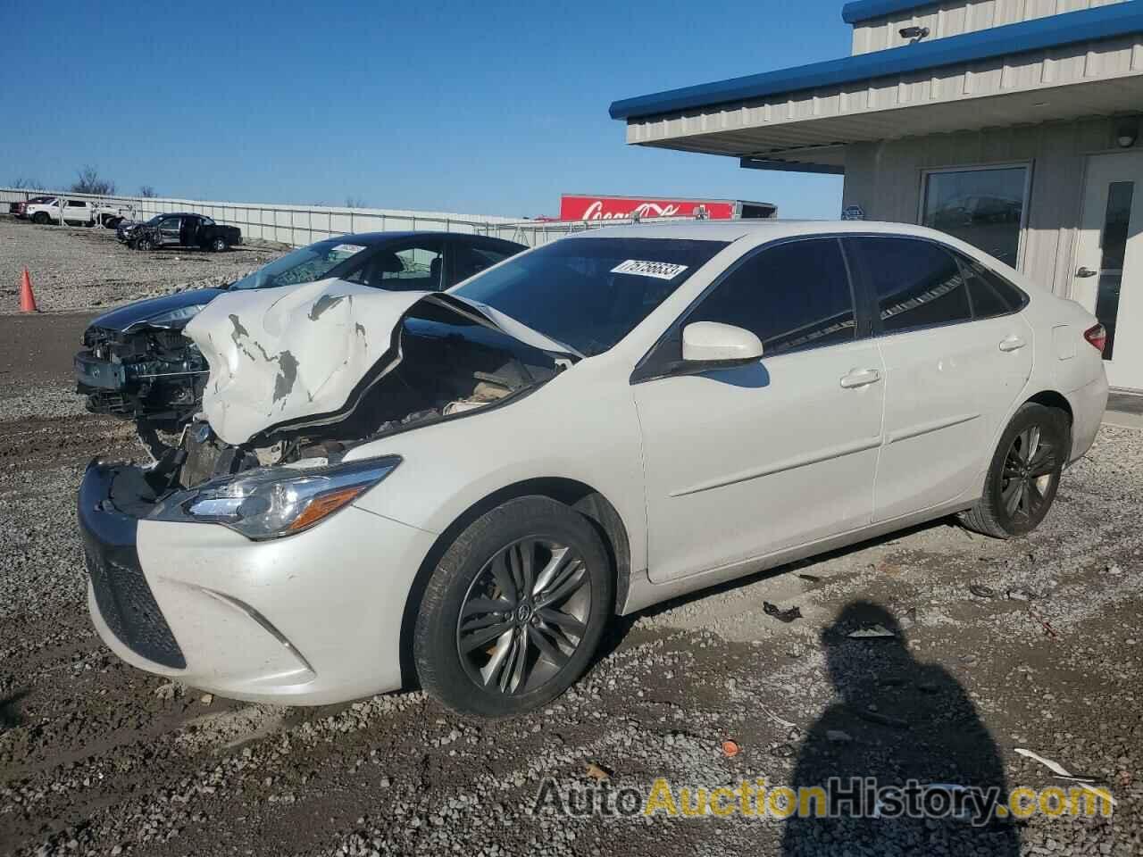 TOYOTA CAMRY LE, 4T1BF1FK0HU333885