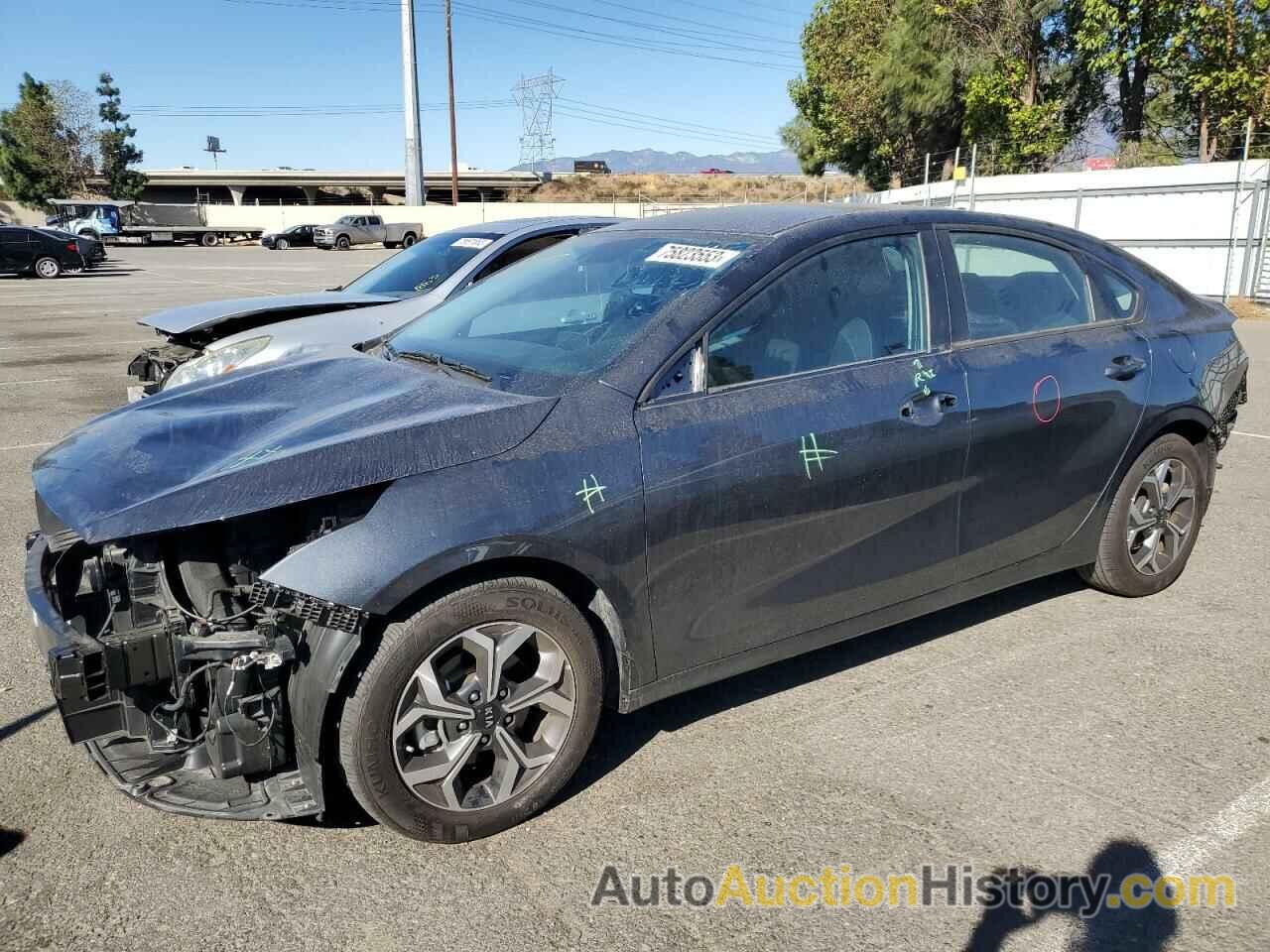 2021 KIA FORTE FE, 3KPF24AD2ME331639