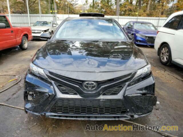 TOYOTA CAMRY SE, 4T1G11AK6NU043481